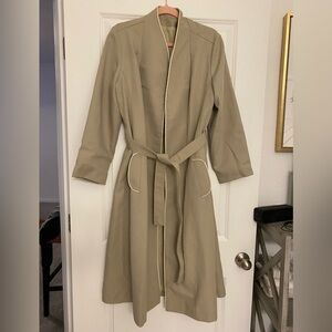 Vintage Women's Beige Trench Coat